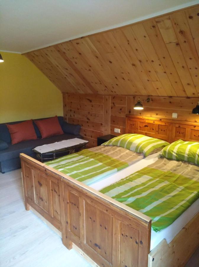 Landhaus Gritschacher Sankt Peter in Holz Exterior photo